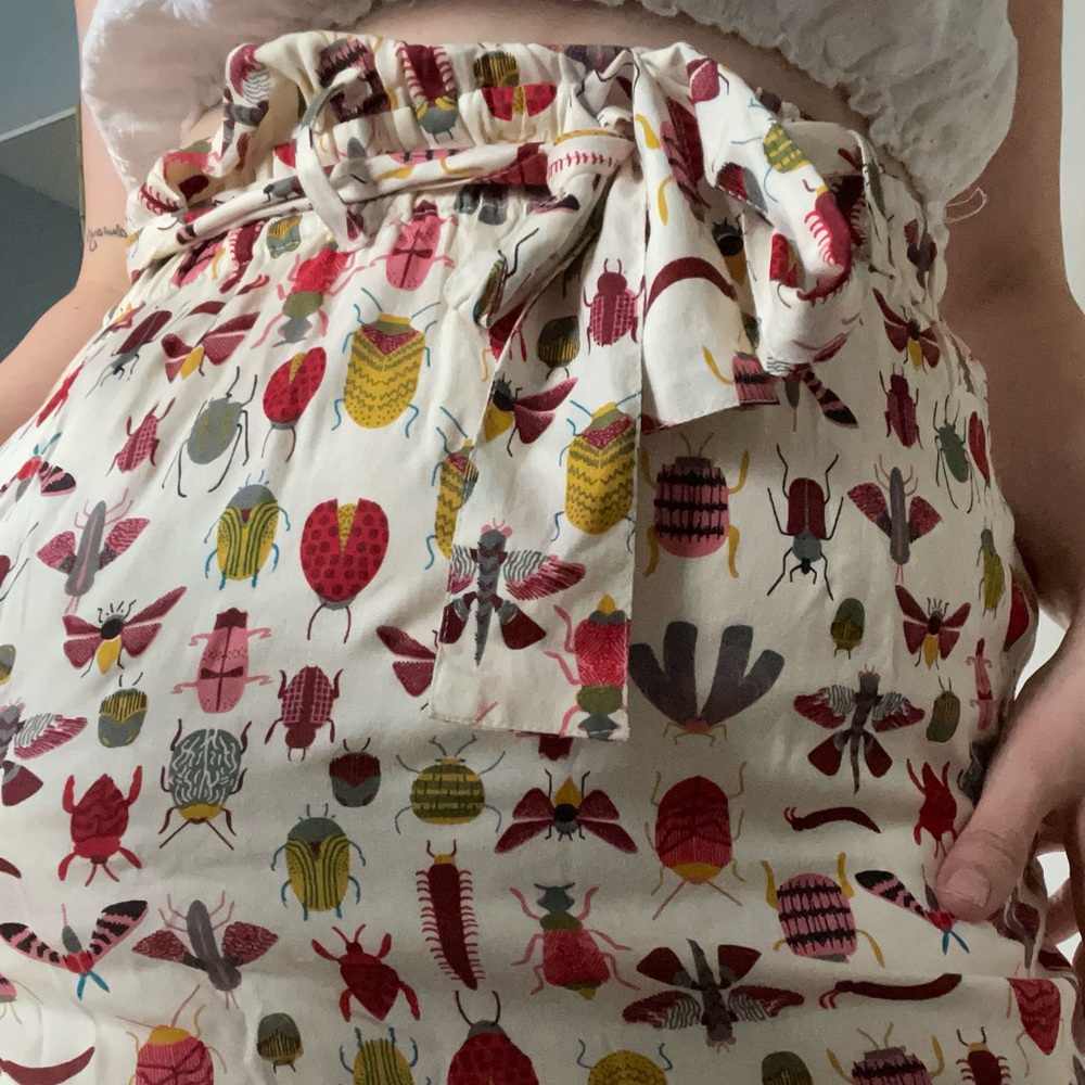 Unique Bug Pattern Skirt - Picture 2 of 5